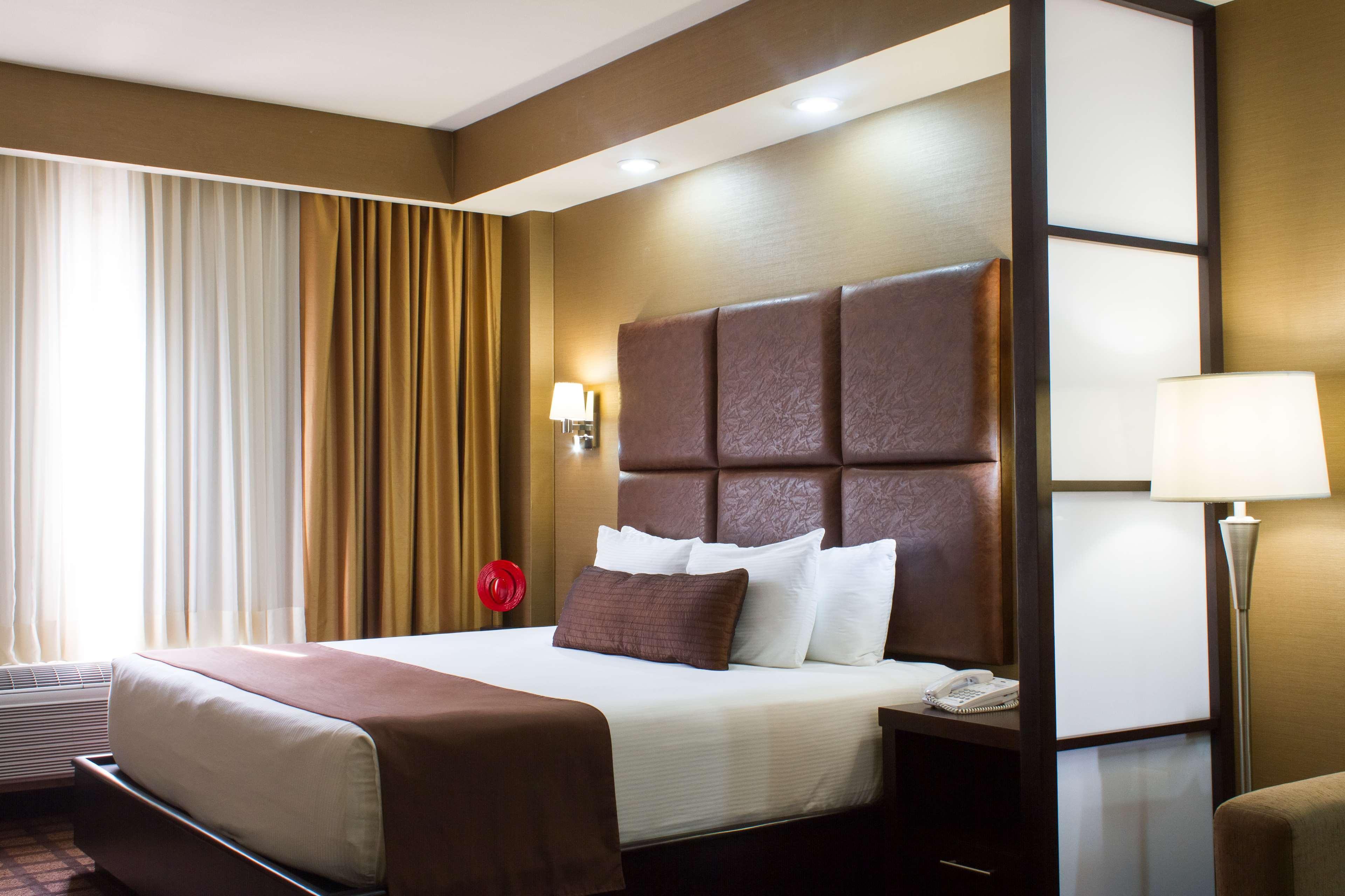 Best Western PREMIER Monterrey Aeropuerto Apodaca Exterior foto A typical hotel room
